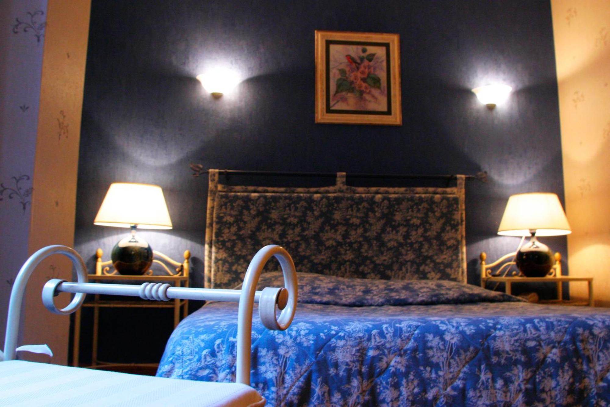 Logis Hostellerie Du Grand Duc Hotel Restaurant Gincla Pokój zdjęcie