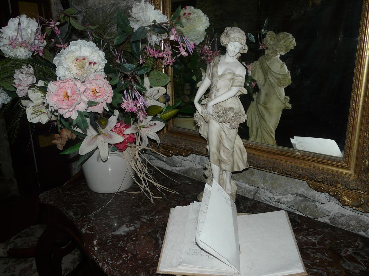 Logis Hostellerie Du Grand Duc Hotel Restaurant Gincla Zewnętrze zdjęcie
