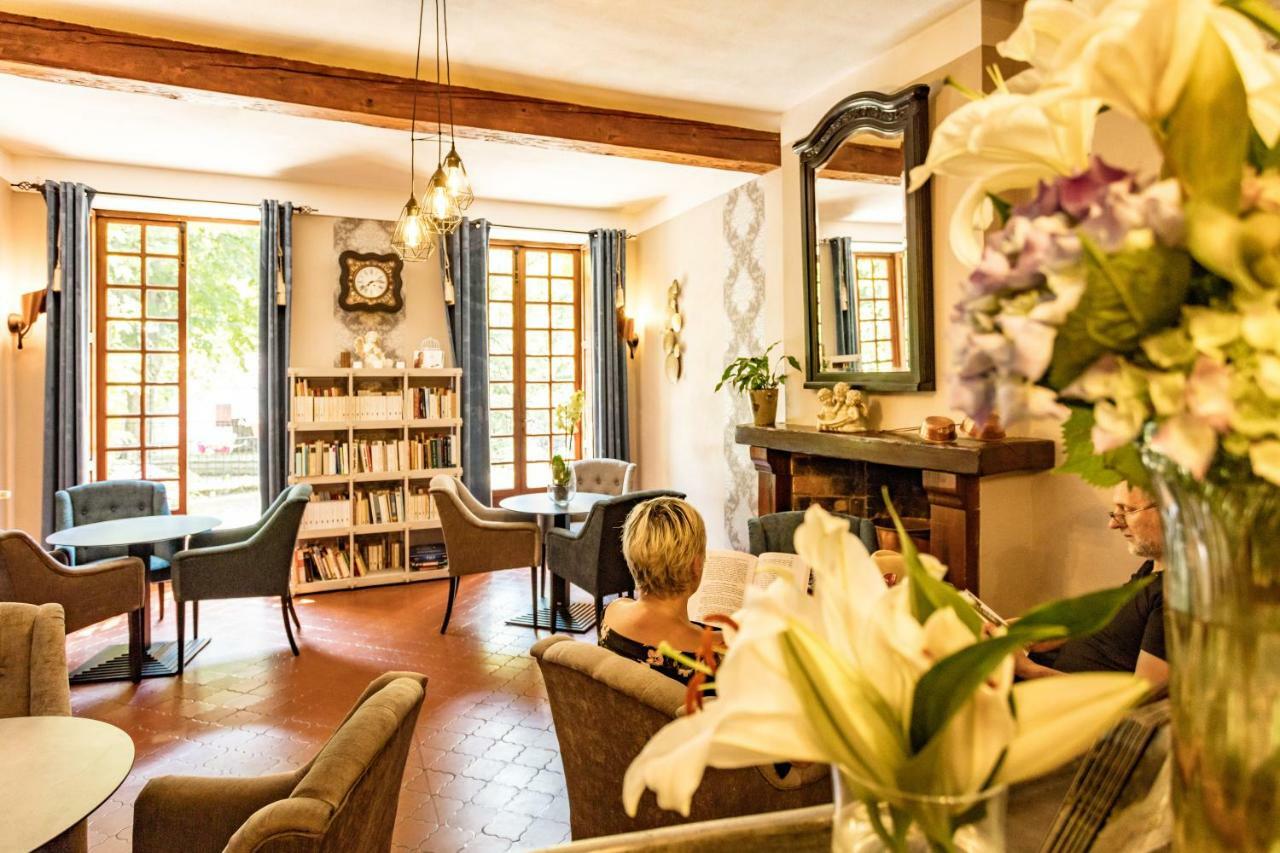 Logis Hostellerie Du Grand Duc Hotel Restaurant Gincla Zewnętrze zdjęcie